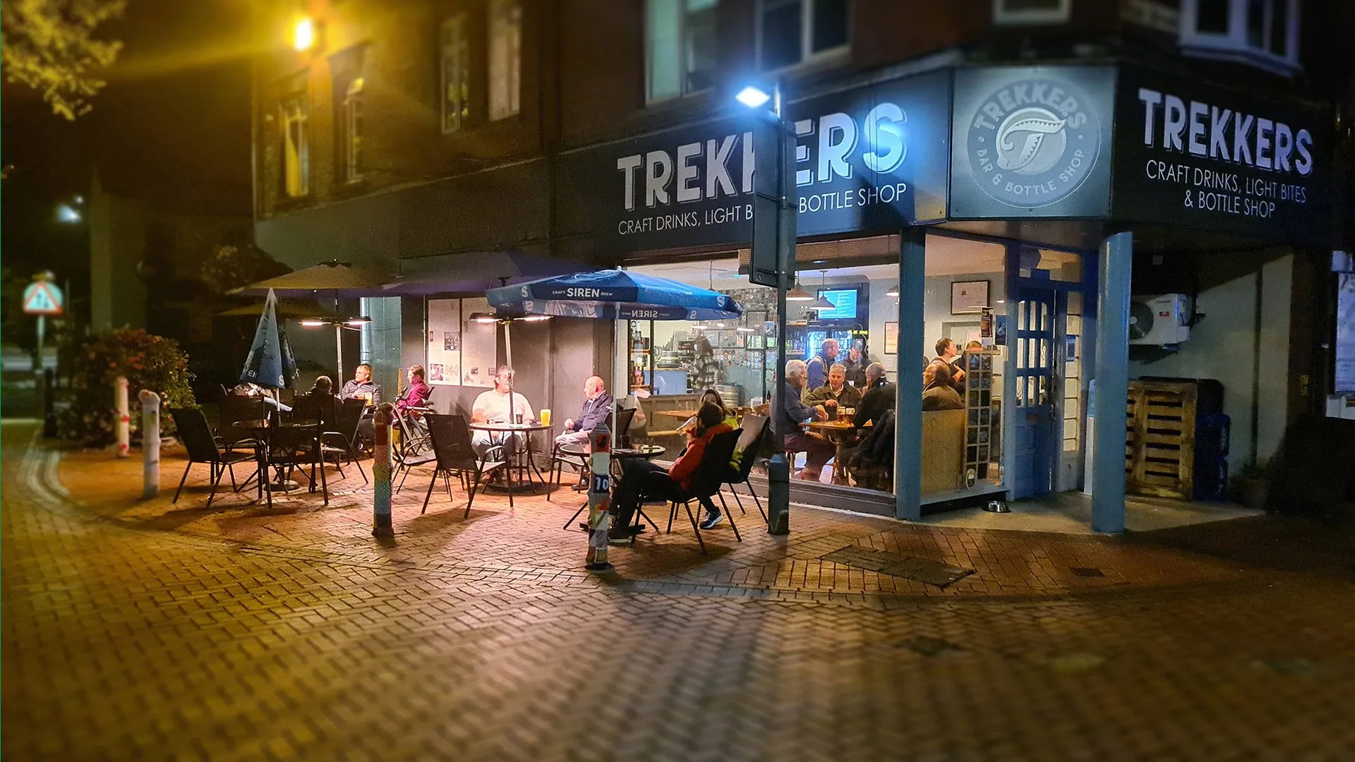The Trekkers corner at night